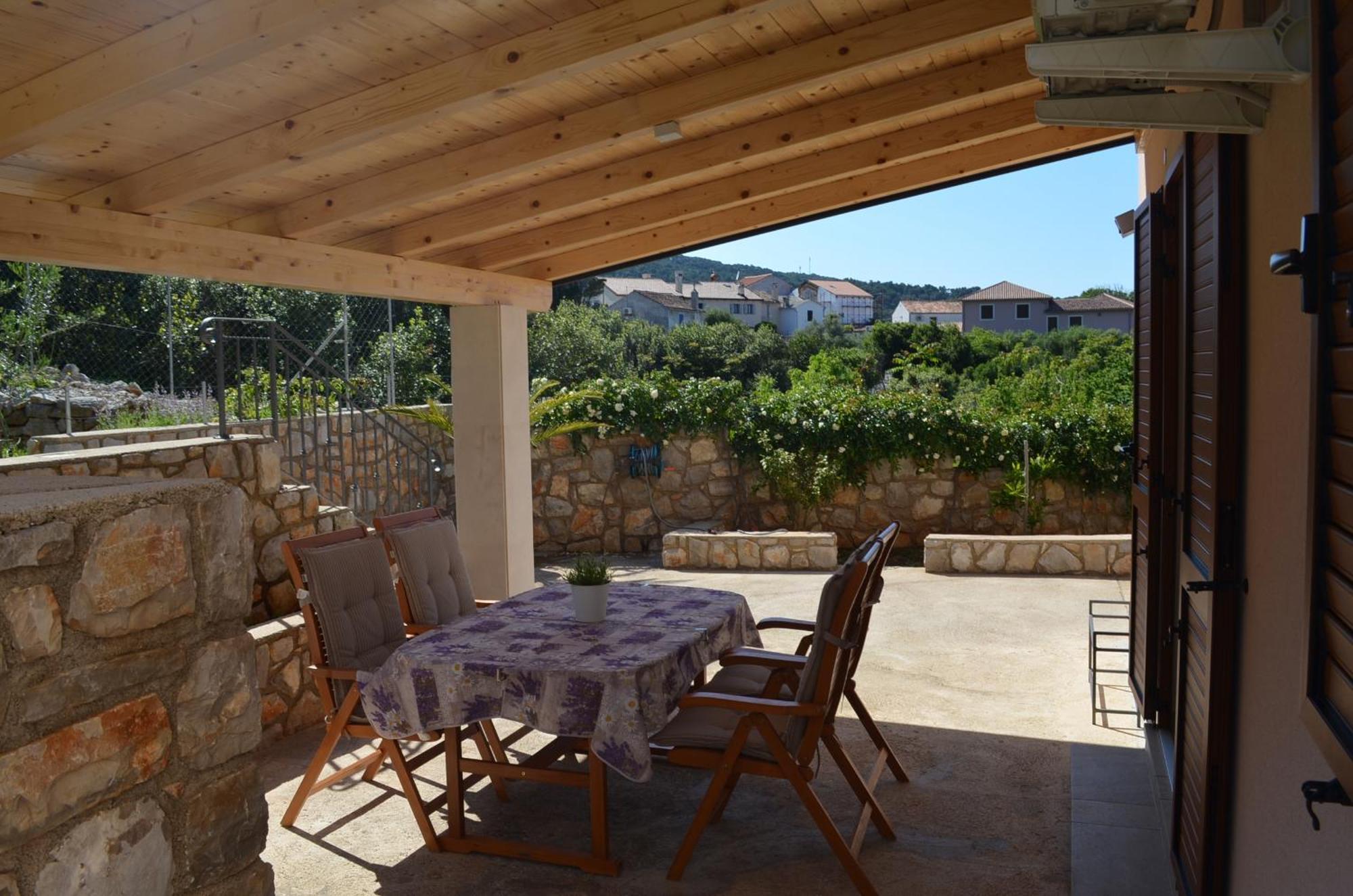Apartments Horvat Veli Losinj Exterior photo